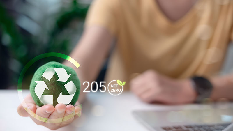 Hand,Holding,Green,Recycle,Ball,With,Net,Zero,2050,Icon,